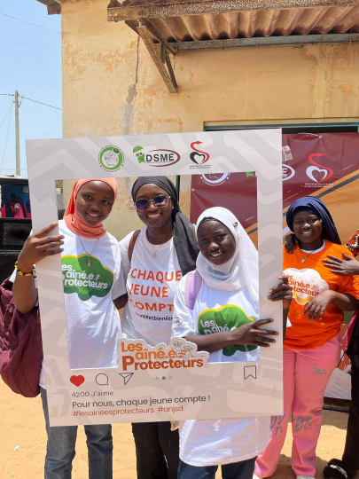 Animation de sensibilisation et formation sur les droits SDSR lors d'un School Tour